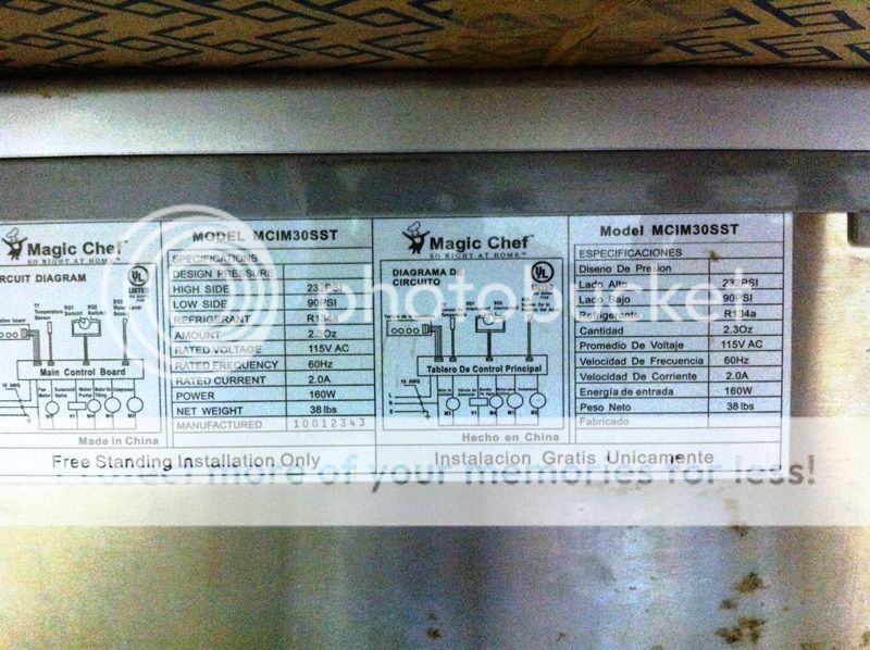 Dọn kho thanh lý: Máy làm đá, Máy Hủy Giấy, Đồ văn phòng giá siêu tốt