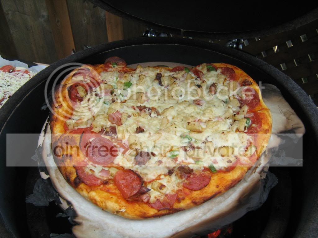 FirstPizza003.jpg