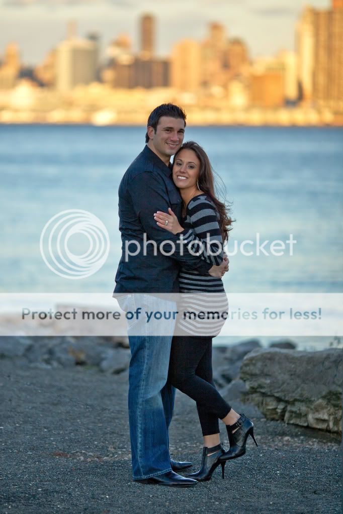 IMAGE: http://i658.photobucket.com/albums/uu307/NeMahooch/DandA-32.jpg