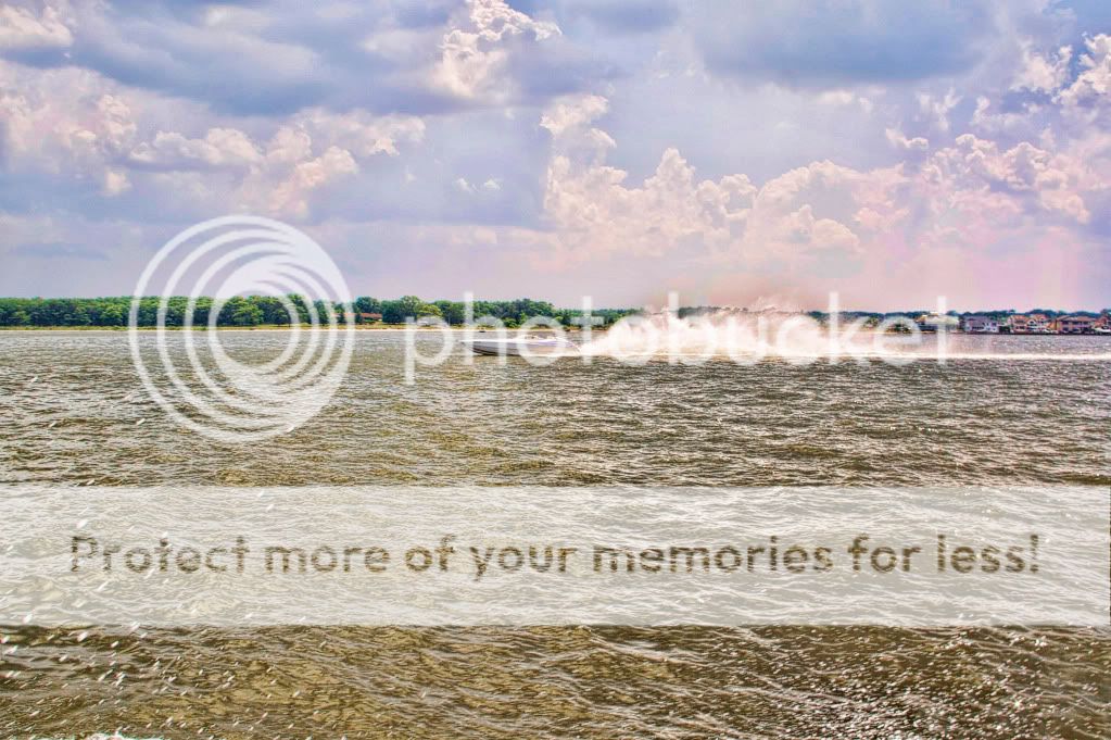 IMAGE: http://i658.photobucket.com/albums/uu307/NeMahooch/IMG_1551.jpg