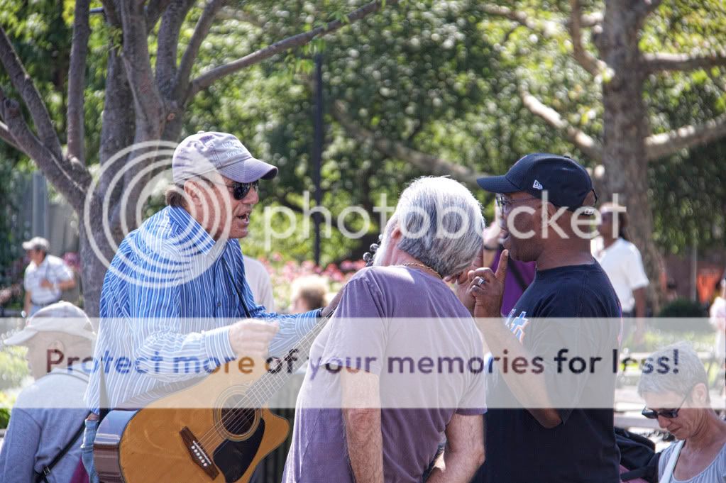 IMAGE: http://i658.photobucket.com/albums/uu307/NeMahooch/IMG_2431.jpg