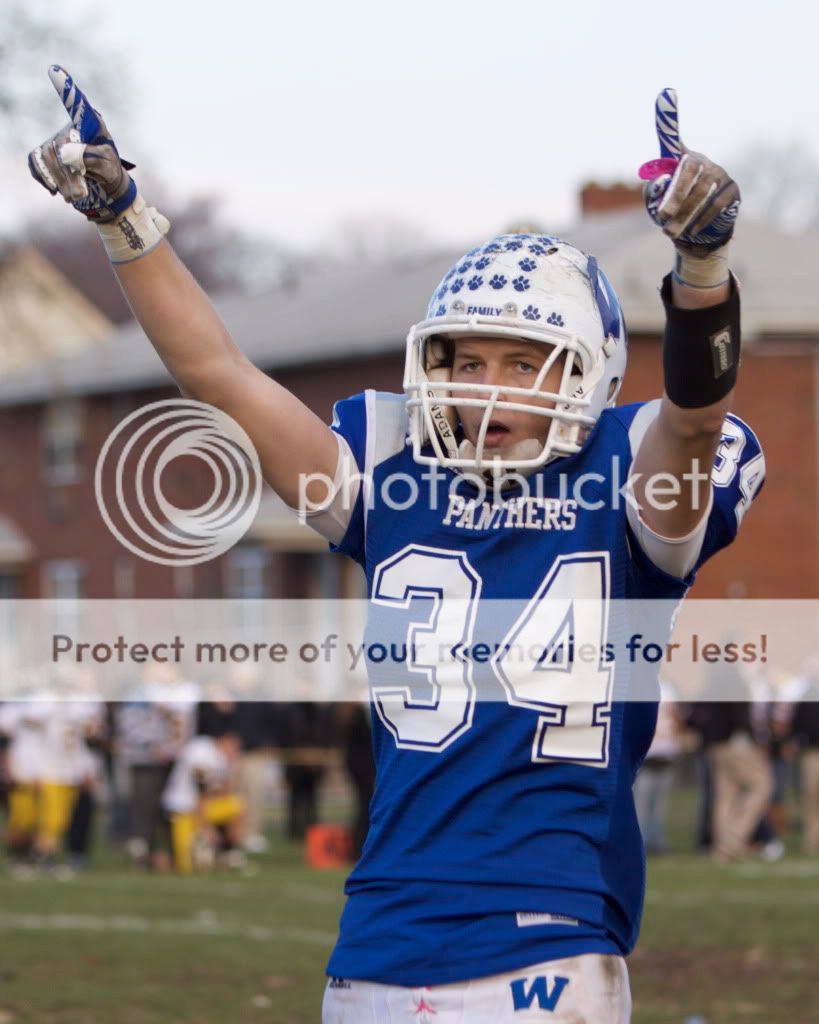 IMAGE: http://i658.photobucket.com/albums/uu307/NeMahooch/IMG_3437-1.jpg