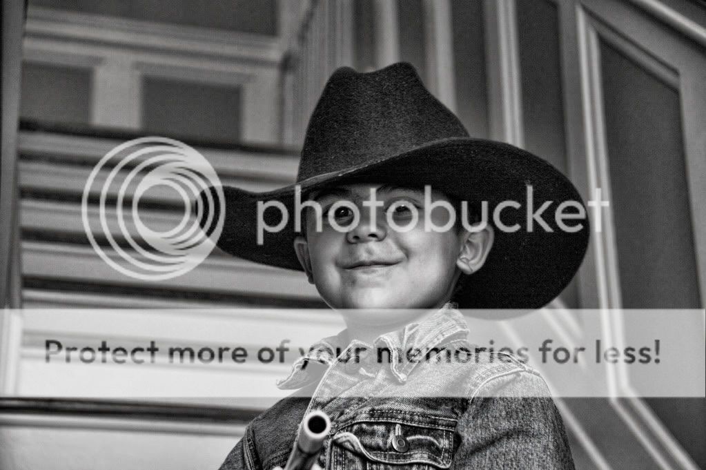 IMAGE: http://i658.photobucket.com/albums/uu307/NeMahooch/IMG_3658.jpg