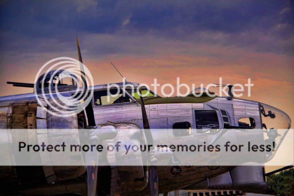 IMAGE: http://i658.photobucket.com/albums/uu307/NeMahooch/IMG_9300.jpg