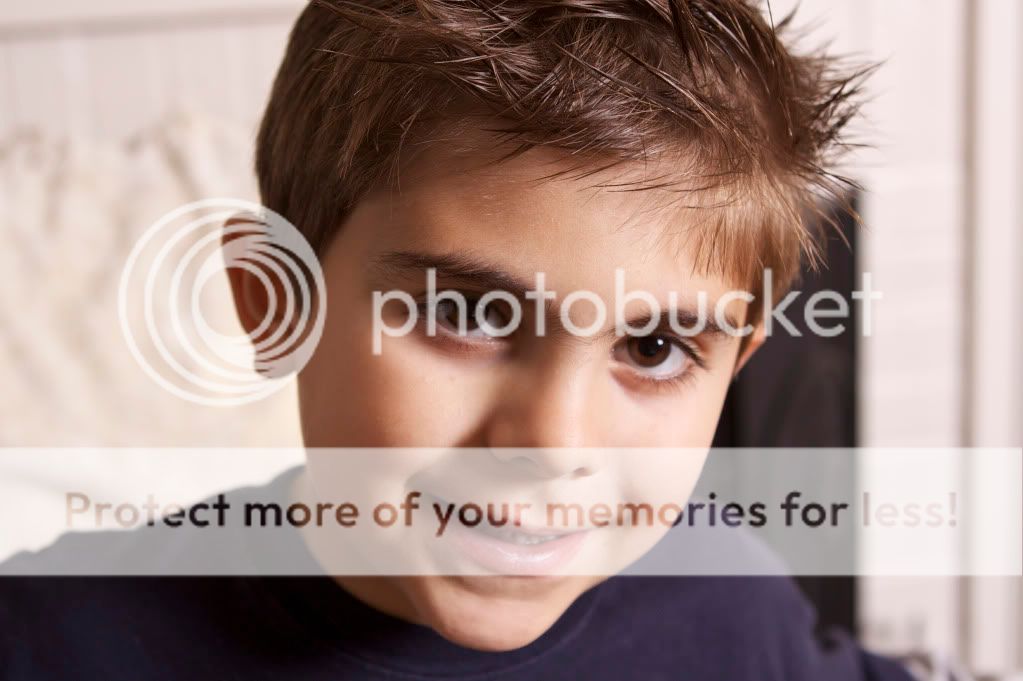 IMAGE: http://i658.photobucket.com/albums/uu307/NeMahooch/IMG_9884-2.jpg