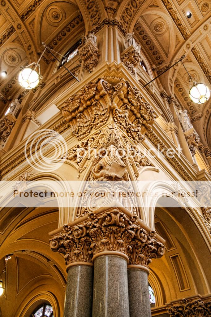 IMAGE: http://i658.photobucket.com/albums/uu307/NeMahooch/Spring%202010/IMG_0799.jpg