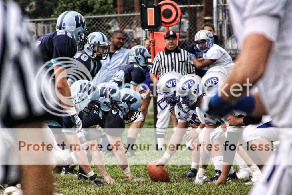 IMAGE: http://i658.photobucket.com/albums/uu307/NeMahooch/Spring%202010/fav13.jpg