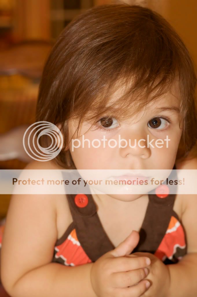 IMAGE: http://i658.photobucket.com/albums/uu307/NeMahooch/random%20people/sososad.jpg